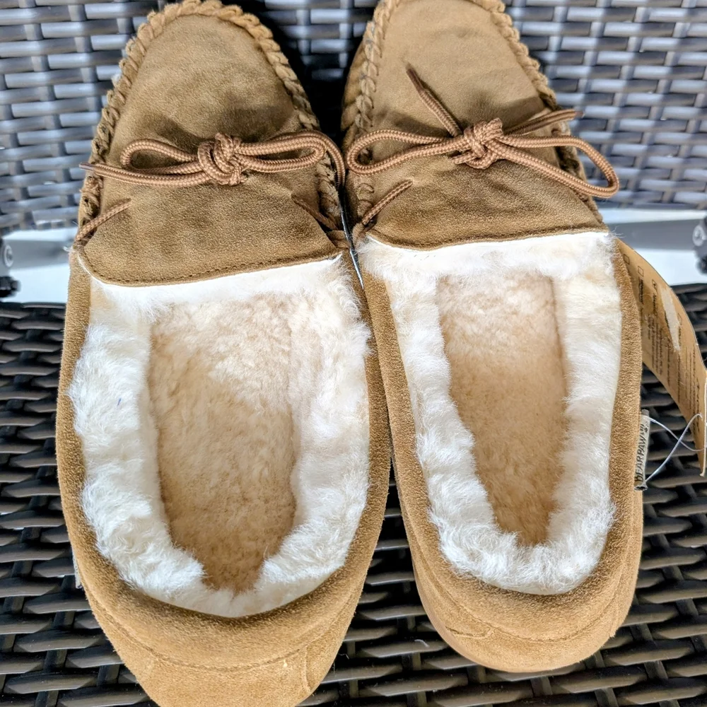 BEAR PAW 14 NWT Men's Hickory Brown Suede & Genuine Warm Wool Shearling Slippers - Picture 3 of 11